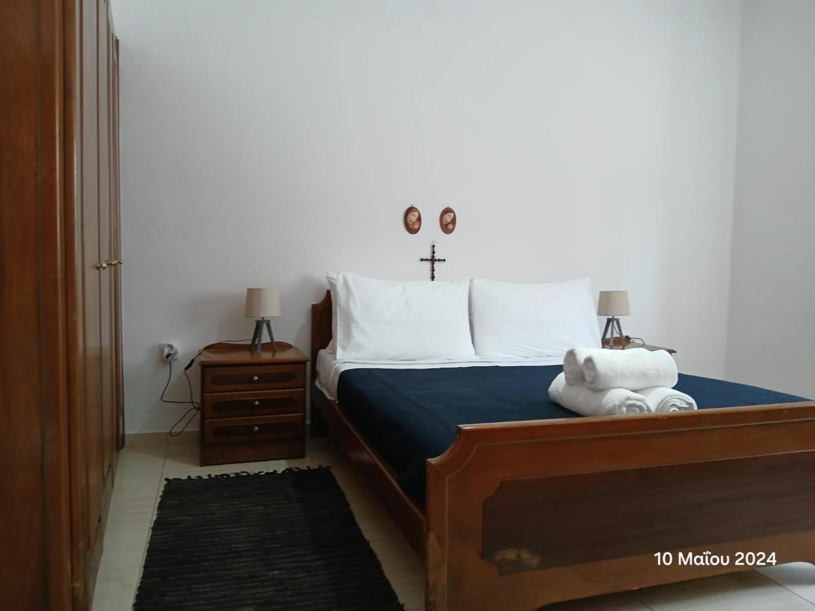 Guest House Christos Sgourades Extérieur photo